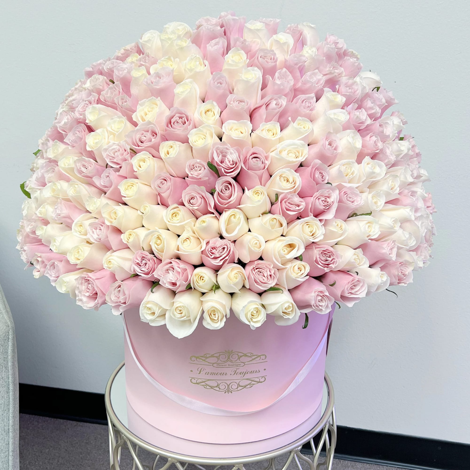 200 White and Light Pink Roses Signature Box