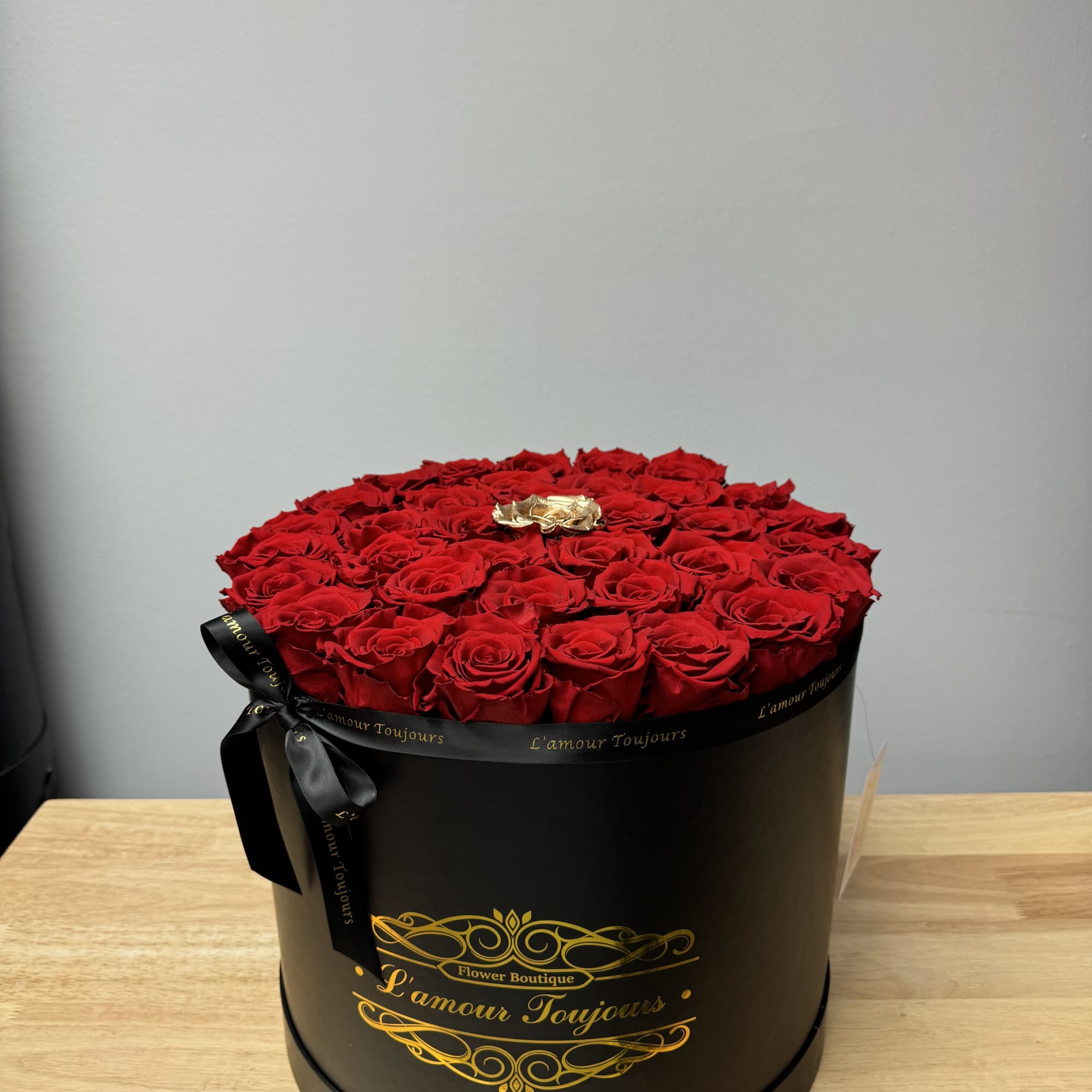 Red Everlasting roses