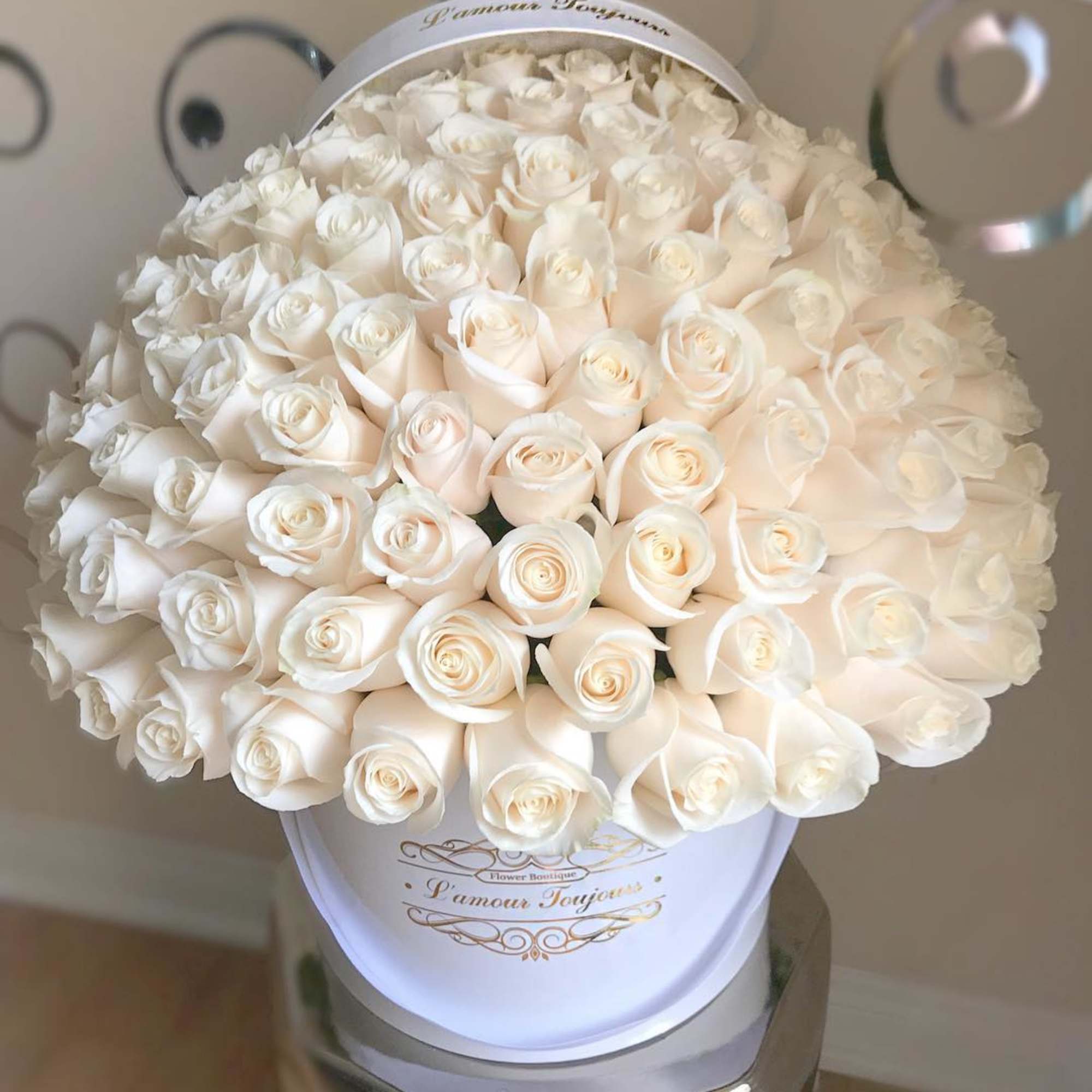 Le Reve Signature Box