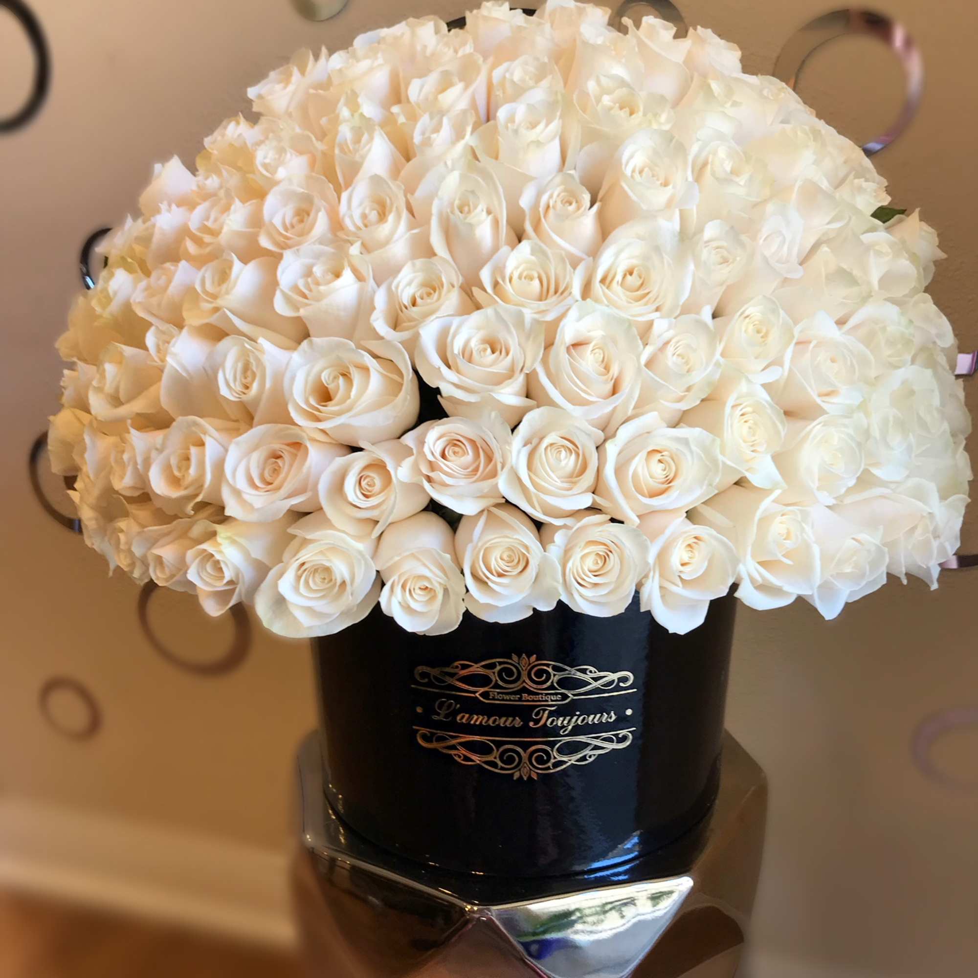 Santa Monica Signature Flower Box