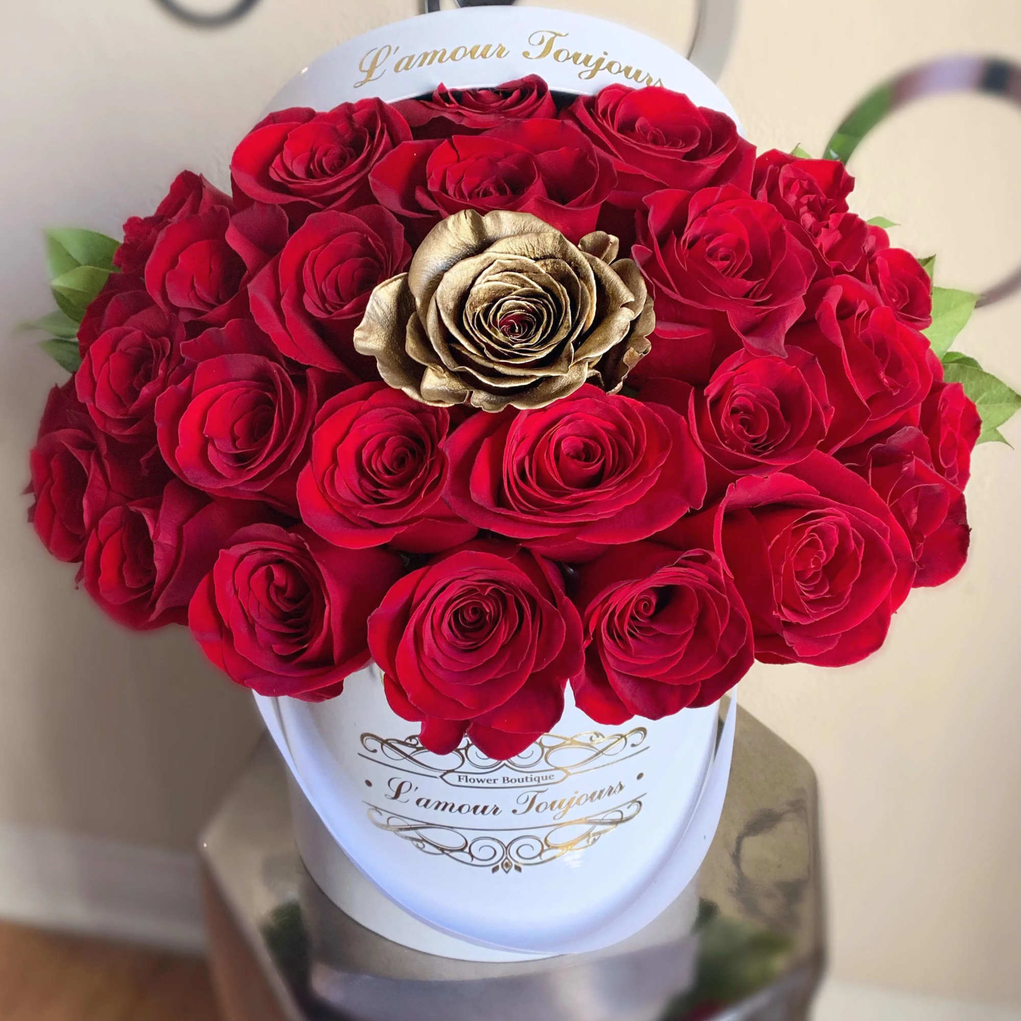 French Kiss Signature Box - Hollywood Same Day Flower Delivery