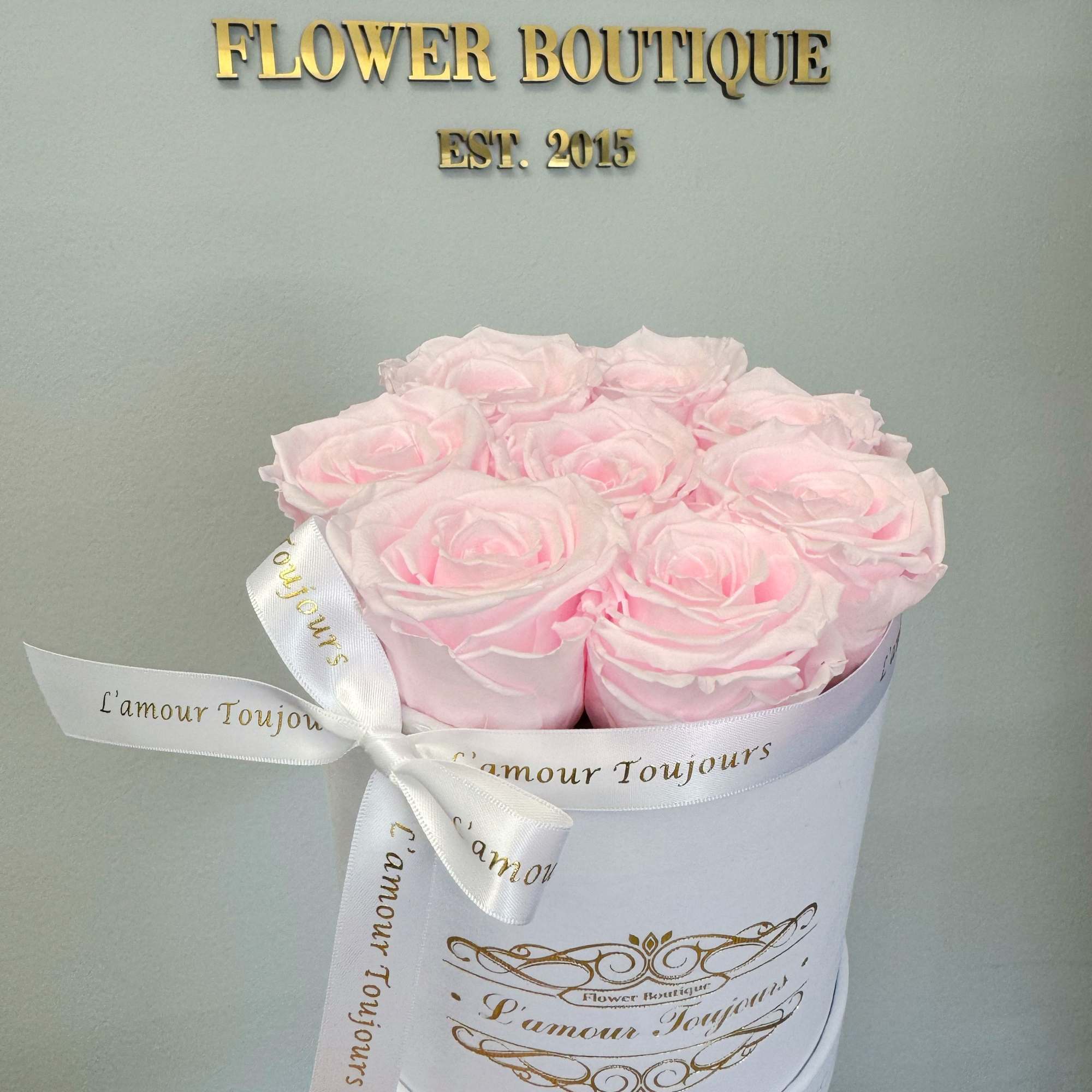 La Petite Everlasting Box - White Velvet