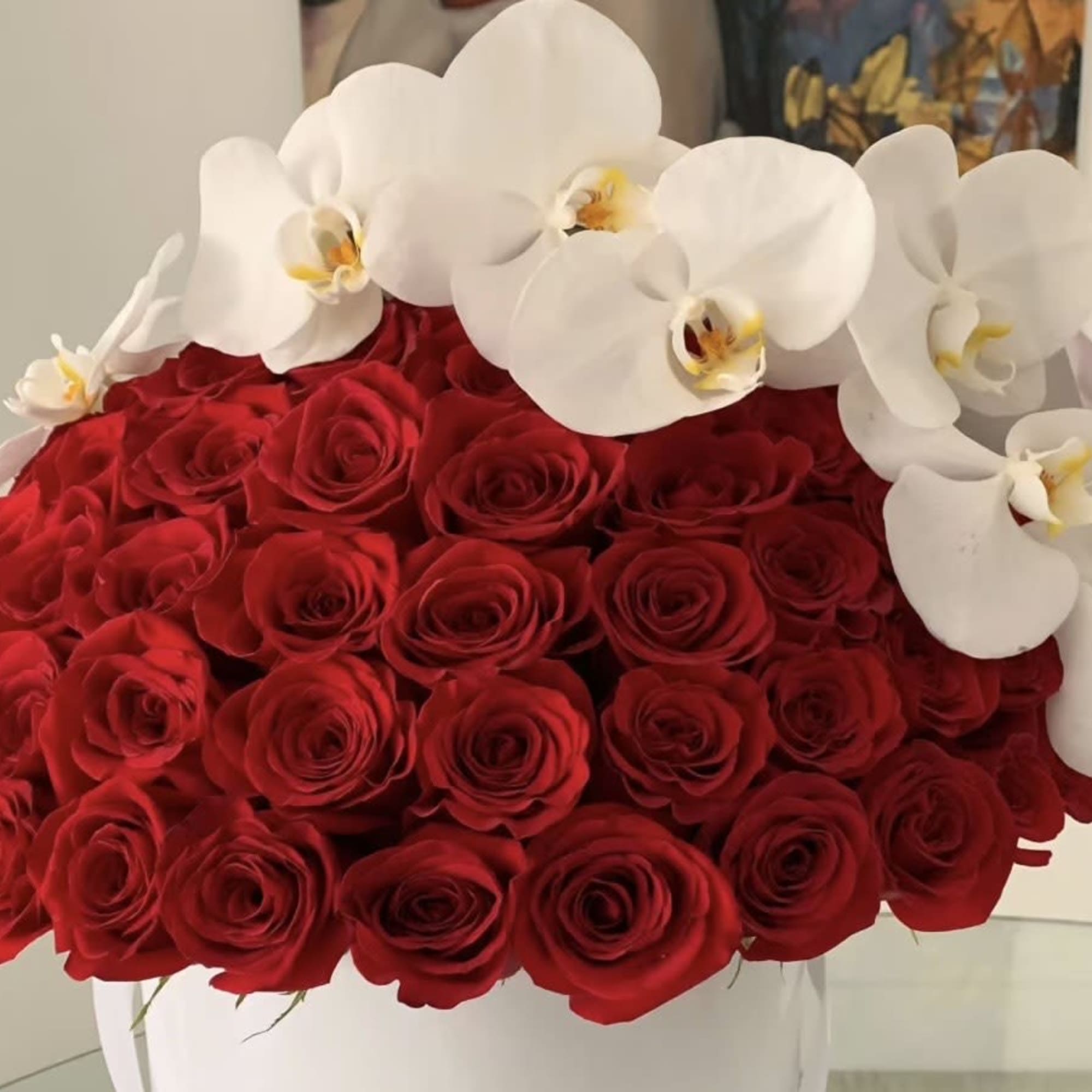Newport Coast Signature Flower Box - Same Day Flower Delivery